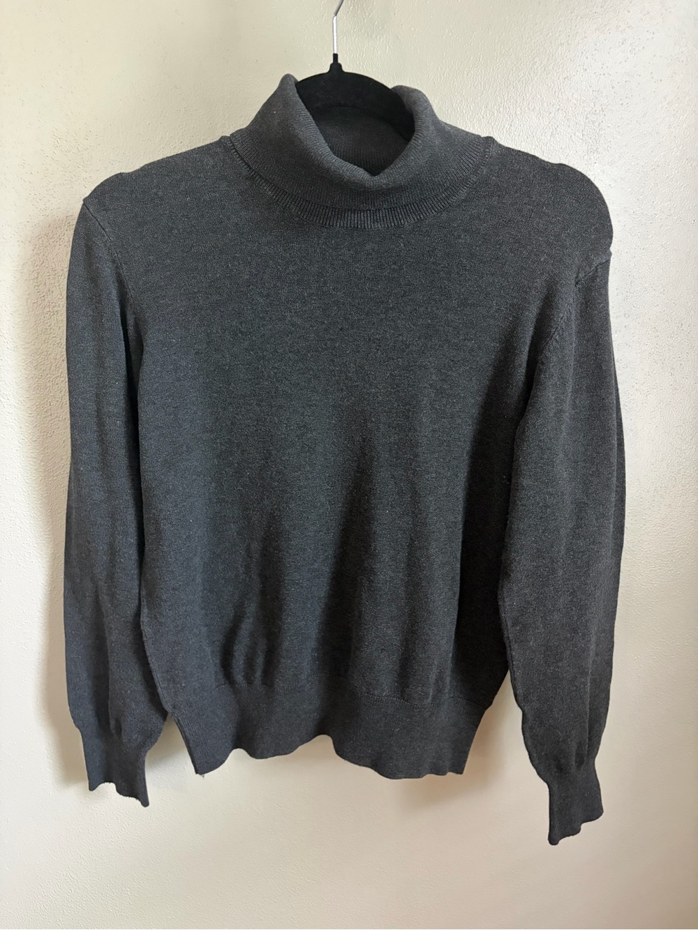 H&M Women's Dark Charcoal Turtleneck Sweater